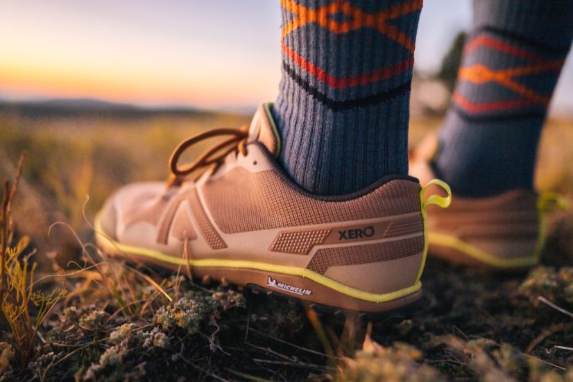 VÝPRODEJ Dámské trailové barefoot boty Xero Shoes Scrambler Low EV - Barva: Irish Cream, Velikost: 42
