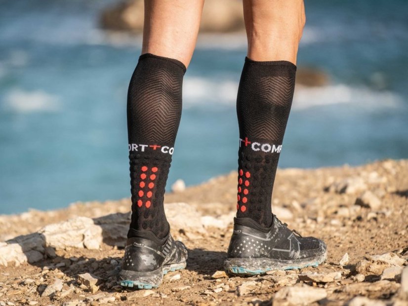 COMPRESSPORT běžecké podkolenky FULL SOCKS RUN - Barva: Černá, Velikost: T3