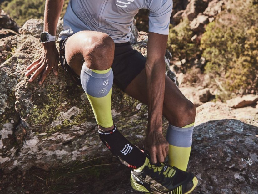 COMPRESSPORT Běžecké ponožky  PRS V4.0 RUN LOW