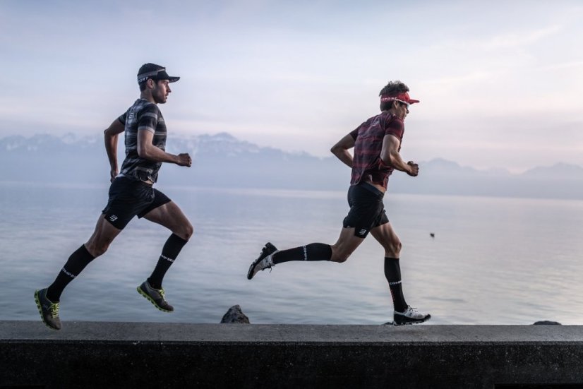 COMPRESSPORT běžecké podkolenky FULL SOCKS RUN - Barva: Černá, Velikost: T3