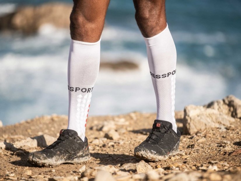 COMPRESSPORT běžecké podkolenky FULL SOCKS RUN - Barva: Černá, Velikost: T3