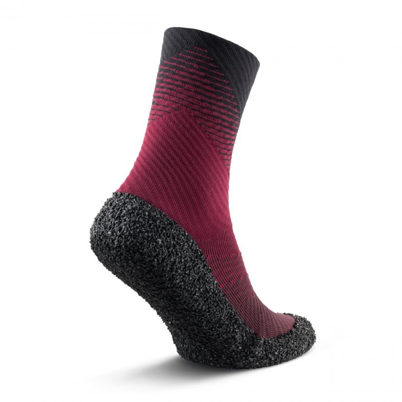 DOPRODEJ Barefoot ponožkoboty Skinners 2.0 Compression - Barva: CARMINE, Velikost: 43-44