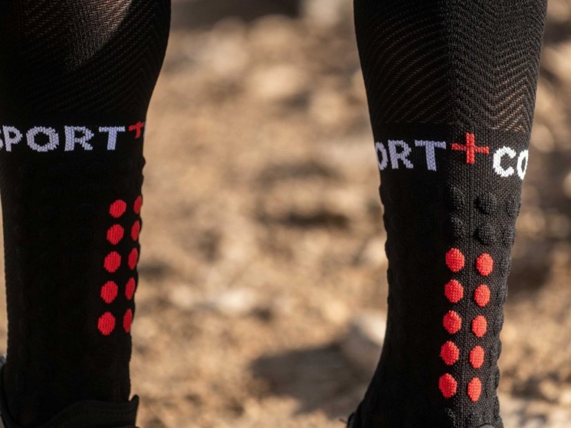 COMPRESSPORT běžecké podkolenky FULL SOCKS RUN - Barva: Černá, Velikost: T3